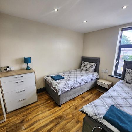 133 A Park Road Apartment Manchester Bagian luar foto